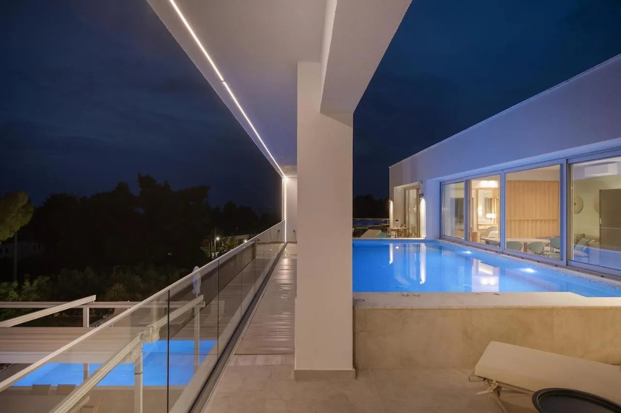 Nikiti Botanic Pool Suites Apartamento