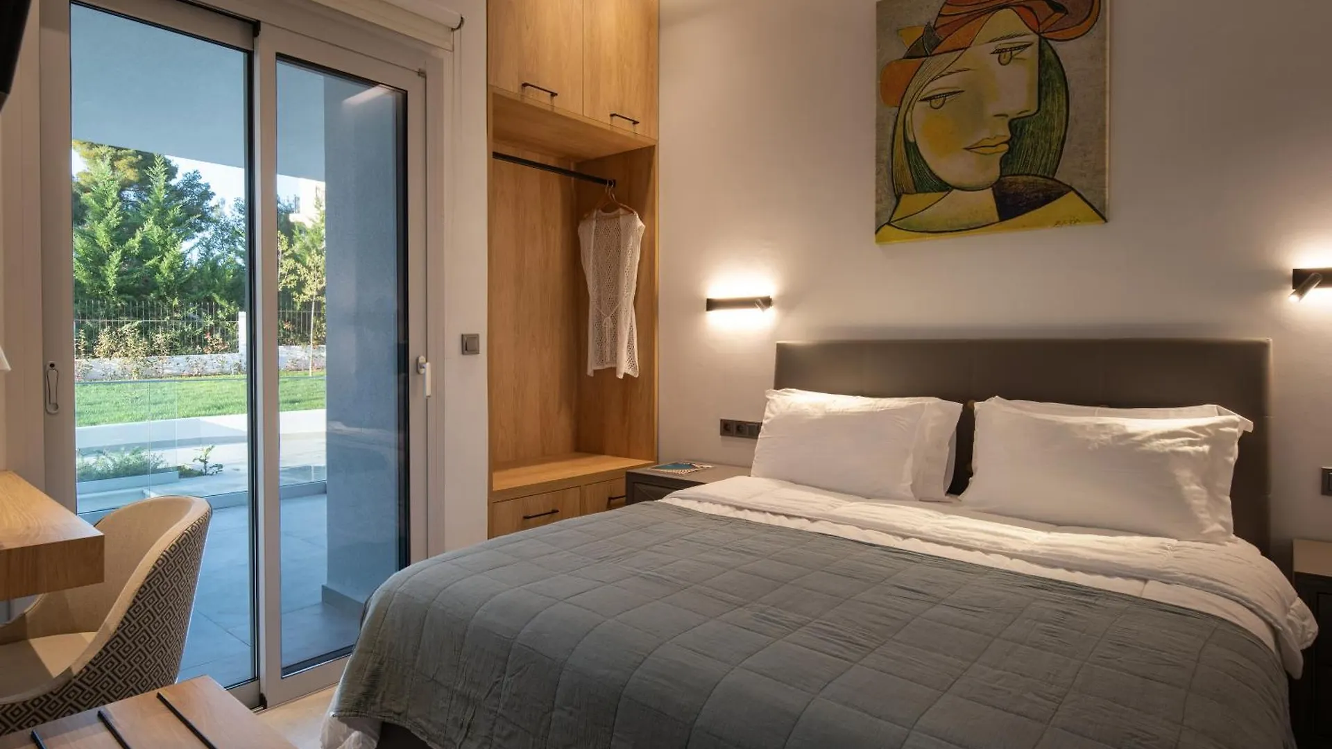 Nikiti Botanic Pool Suites 0*, Nikiti (Sithonia)